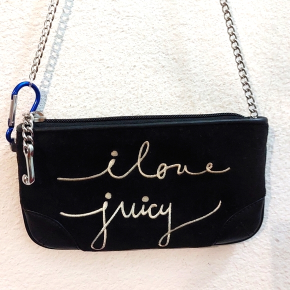 Juicy Couture Handbags - Juicy Couture velour bag 🖤🤍